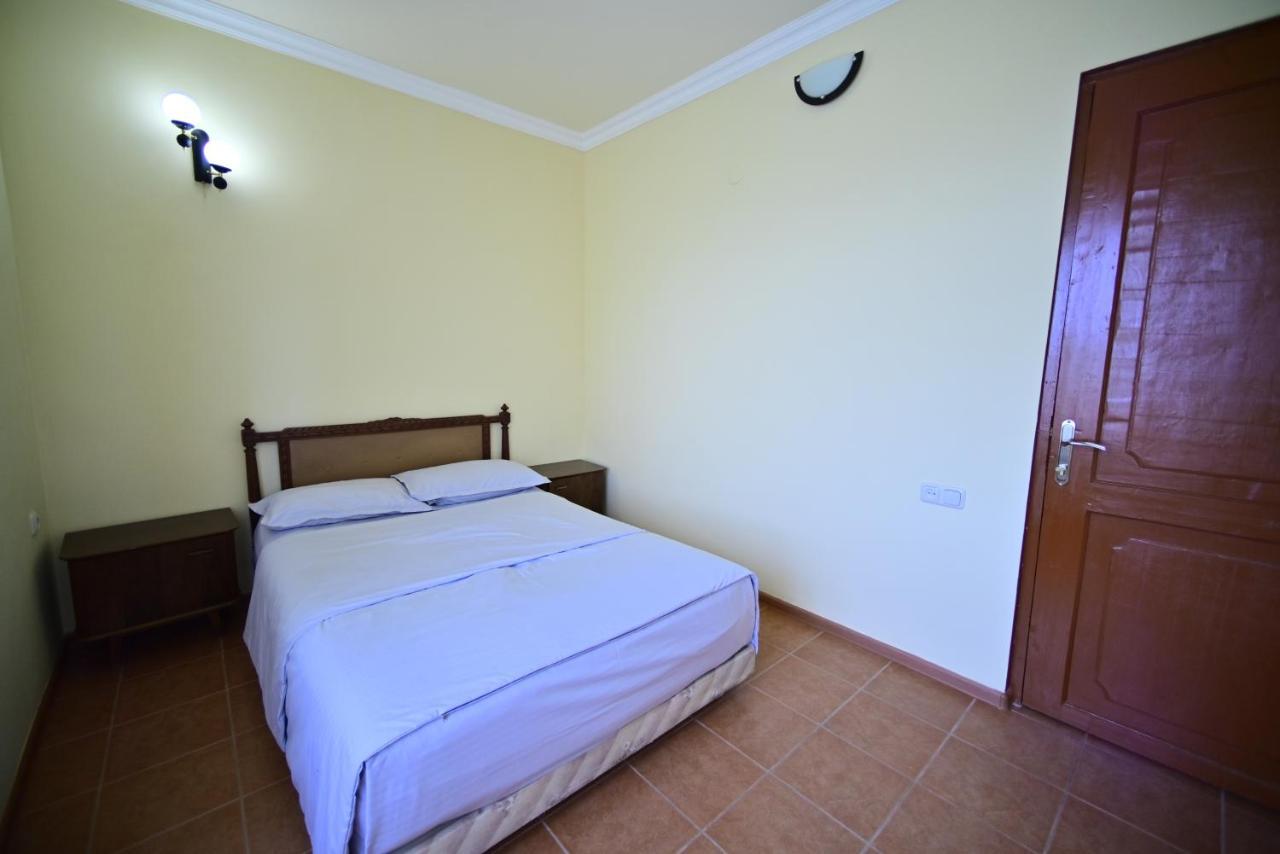 Sevan Tarsus Guesthouse Tsovazard Exterior foto